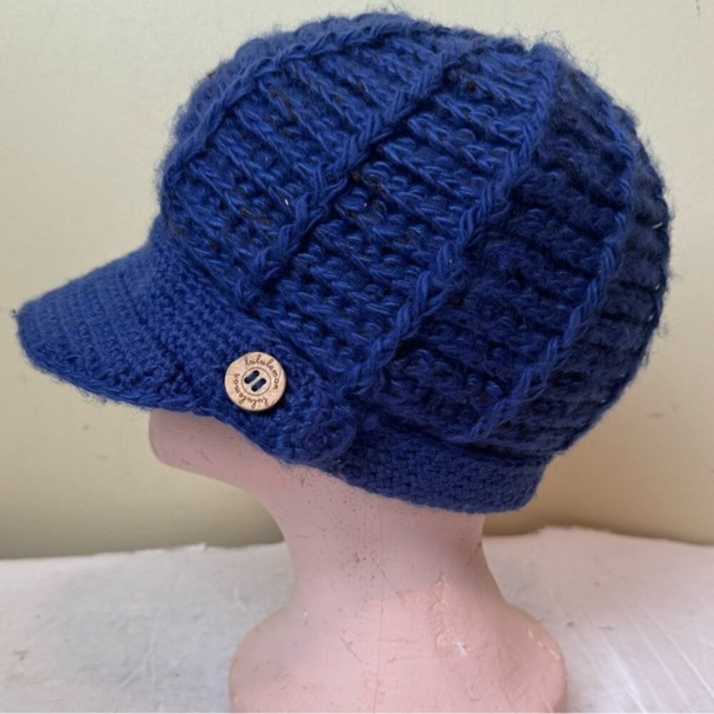 Lululemon Knit Cap Hat Brimmed Baseball Hat Wood Logo Tuque Beanie Cozy Warm